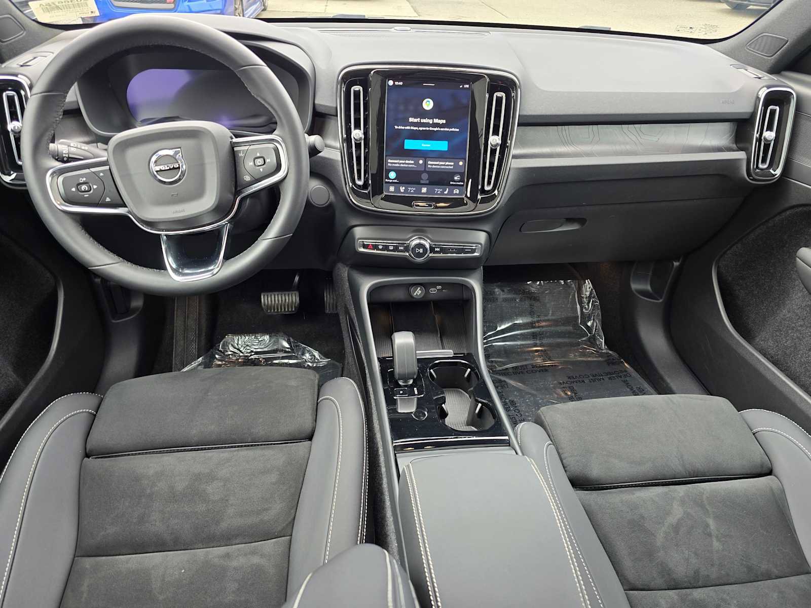 Certified 2023 Volvo C40 P8 Recharge Plus image 18