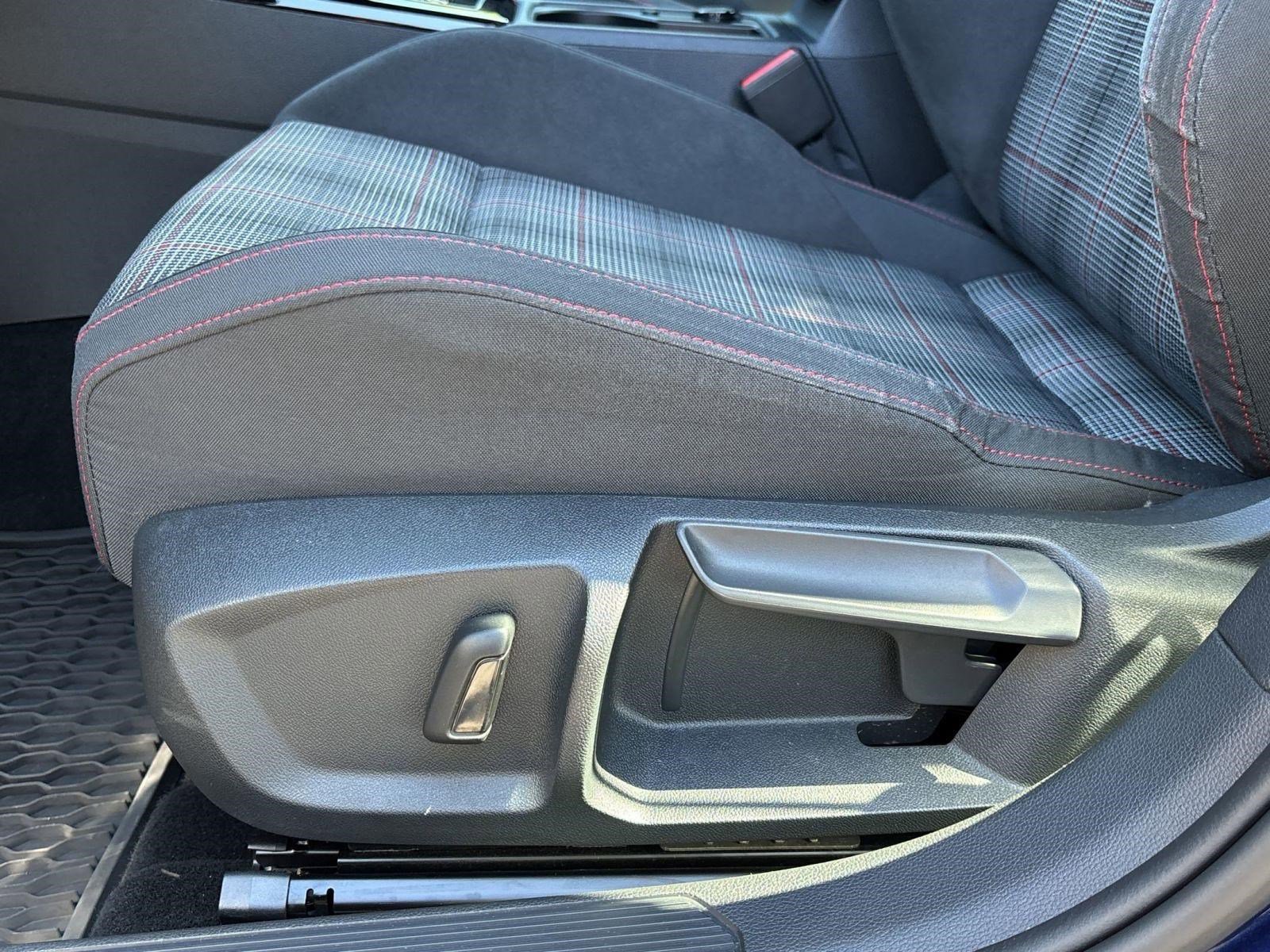 Used 2024 Volkswagen GTI SE FWD image 14