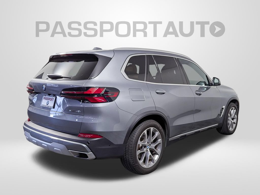 Used 2026 BMW X5 xDrive40i w/ Premium Package AWD/4WD image 7