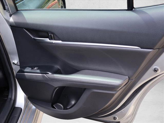 Used 2019 Toyota Camry XSE w/ Navigation Package FWD image 26