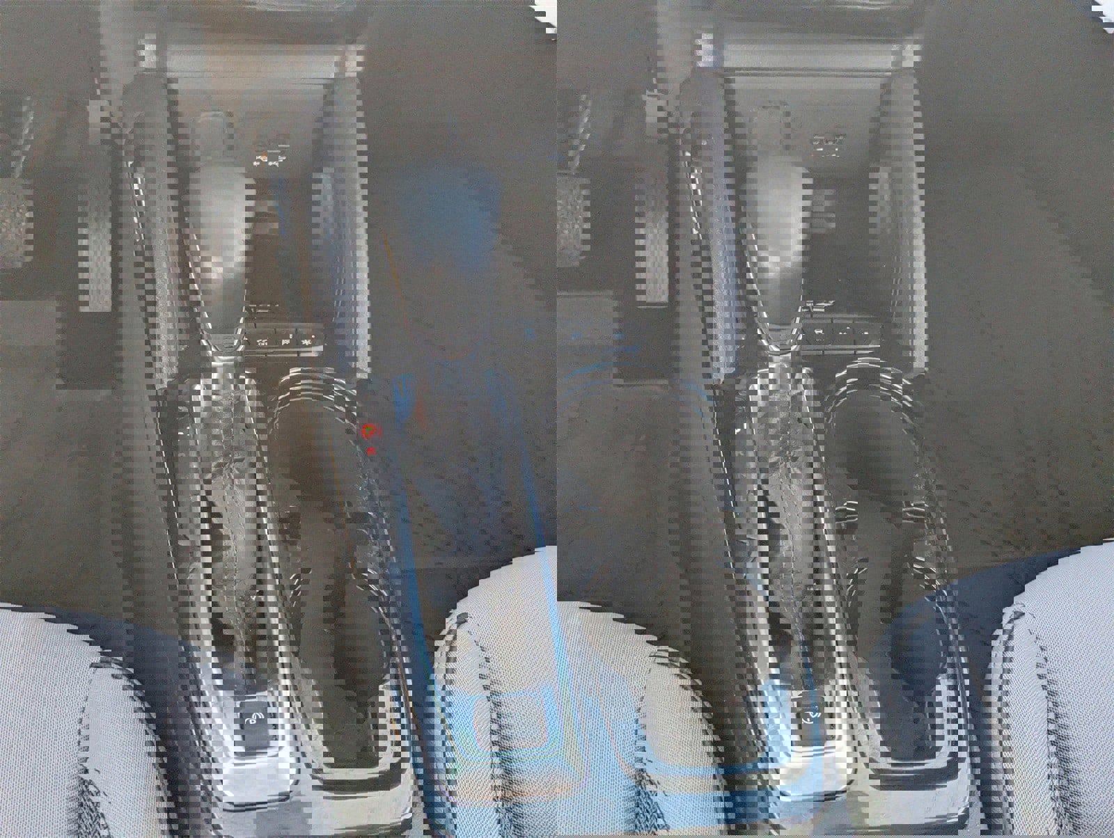 Used 2025 Chevrolet TrailBlazer LT w/ Convenience Package image 21