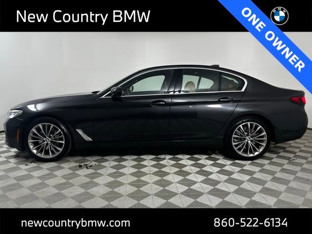Used 2023 BMW 540i xDrive w/ Premium Package image 4