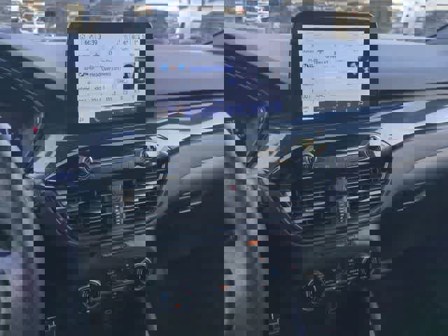 Used 2024 Ford Escape ST-Line image 27