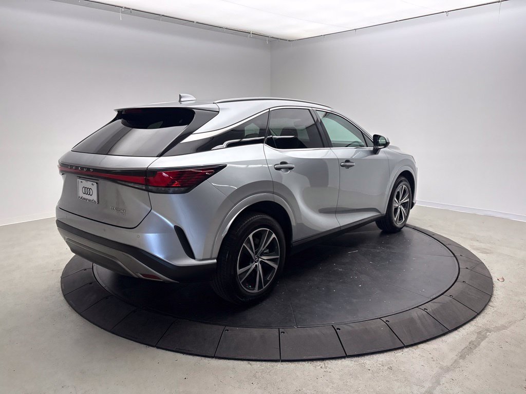 Used 2024 Lexus RX 350 Premium w/ Accessory Package (Z1) AWD/4WD image 8