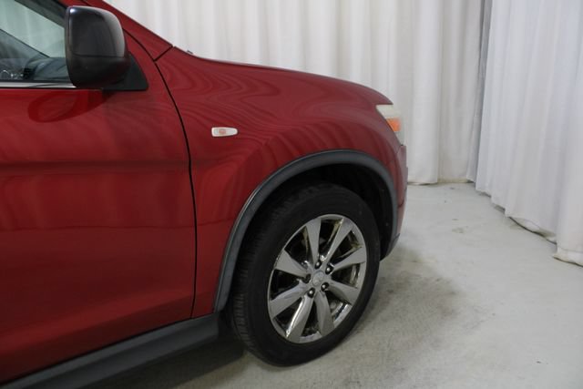 Used 2013 Mitsubishi Outlander Sport LE FWD image 25