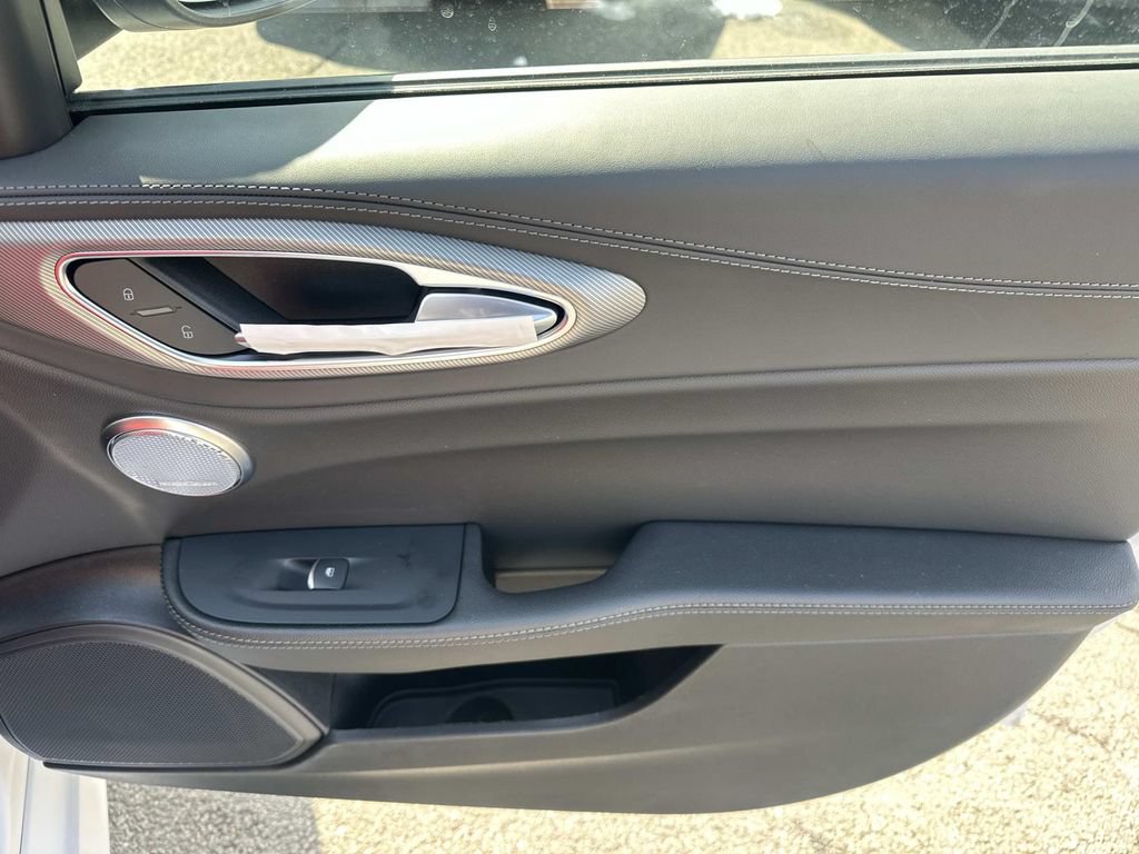 New 2026 Alfa Romeo Giulia AWD image 20