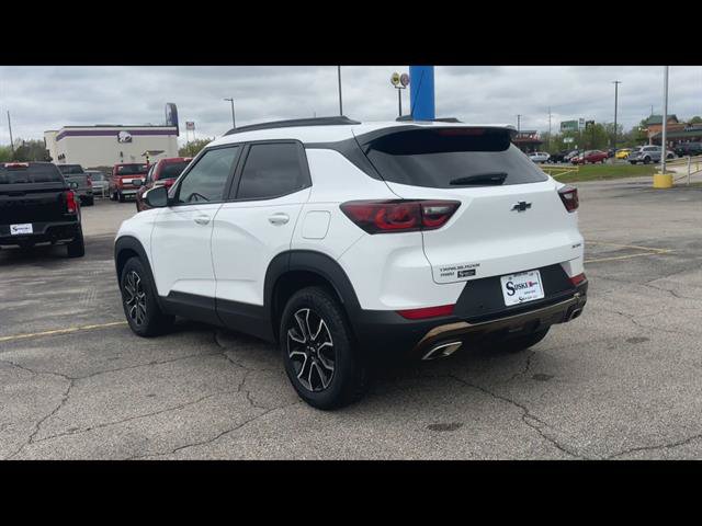 Certified 2024 Chevrolet TrailBlazer ACTIV w/ Convenience Package AWD/4WD image 30