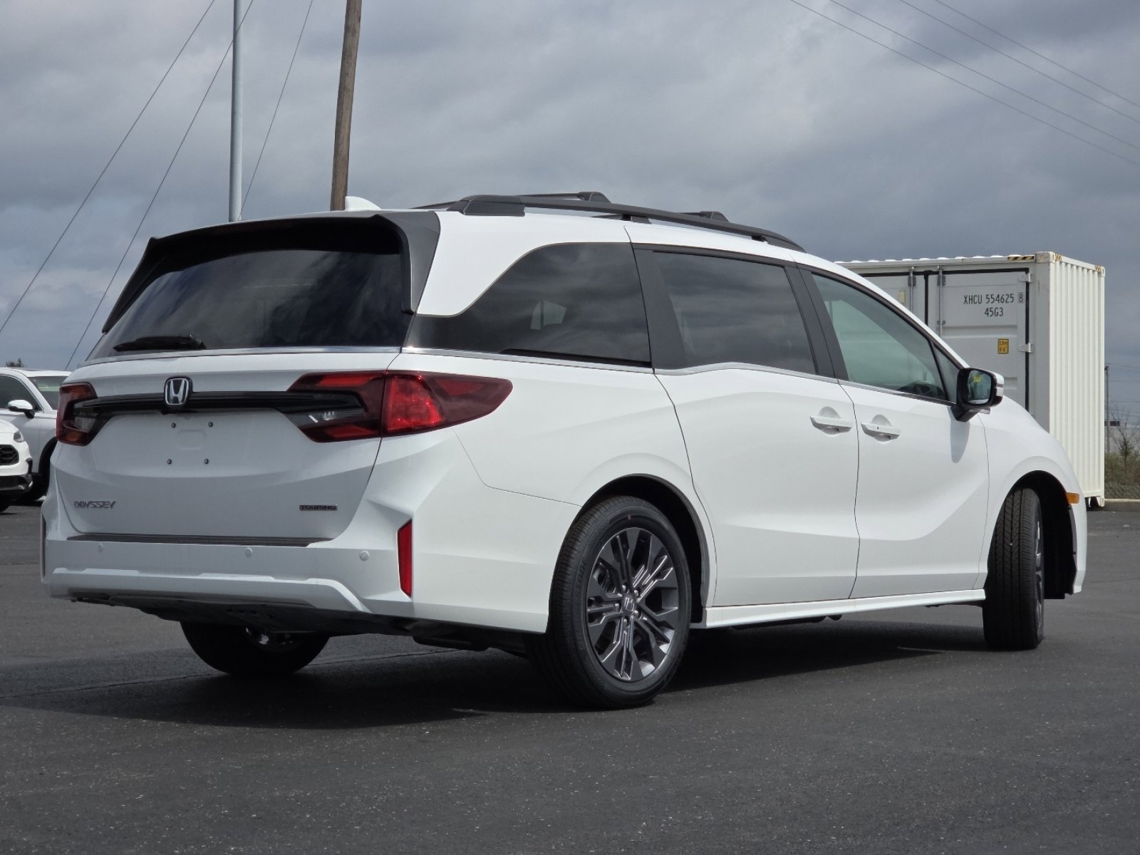 New 2026 Honda Odyssey Touring image 17