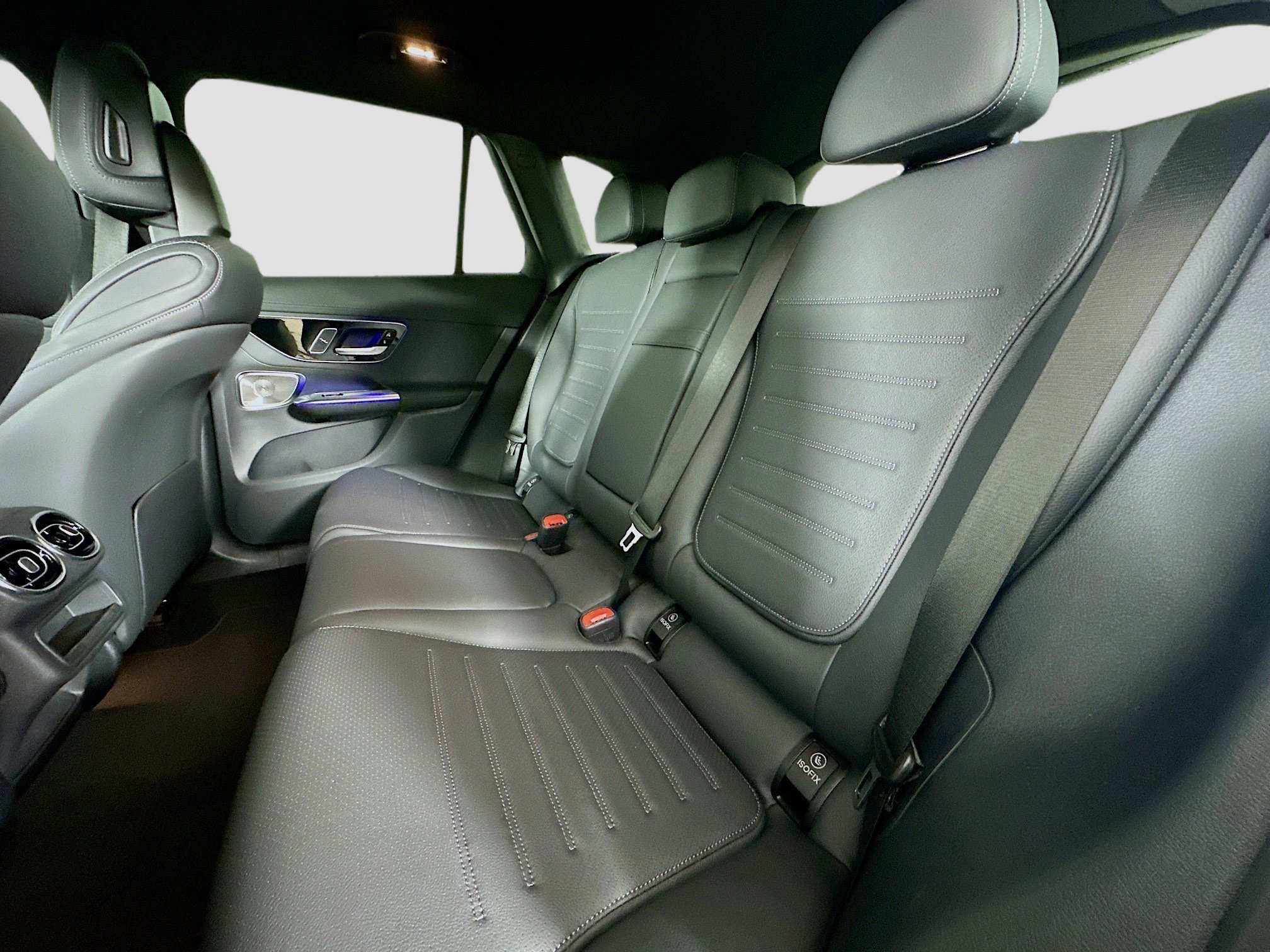 Certified 2026 Mercedes-Benz GLC 300 4MATIC image 31