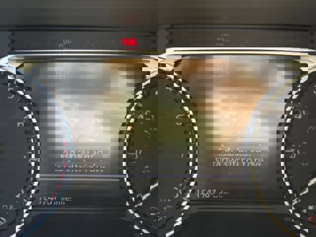 Used 2022 Nissan Pathfinder SL image 35