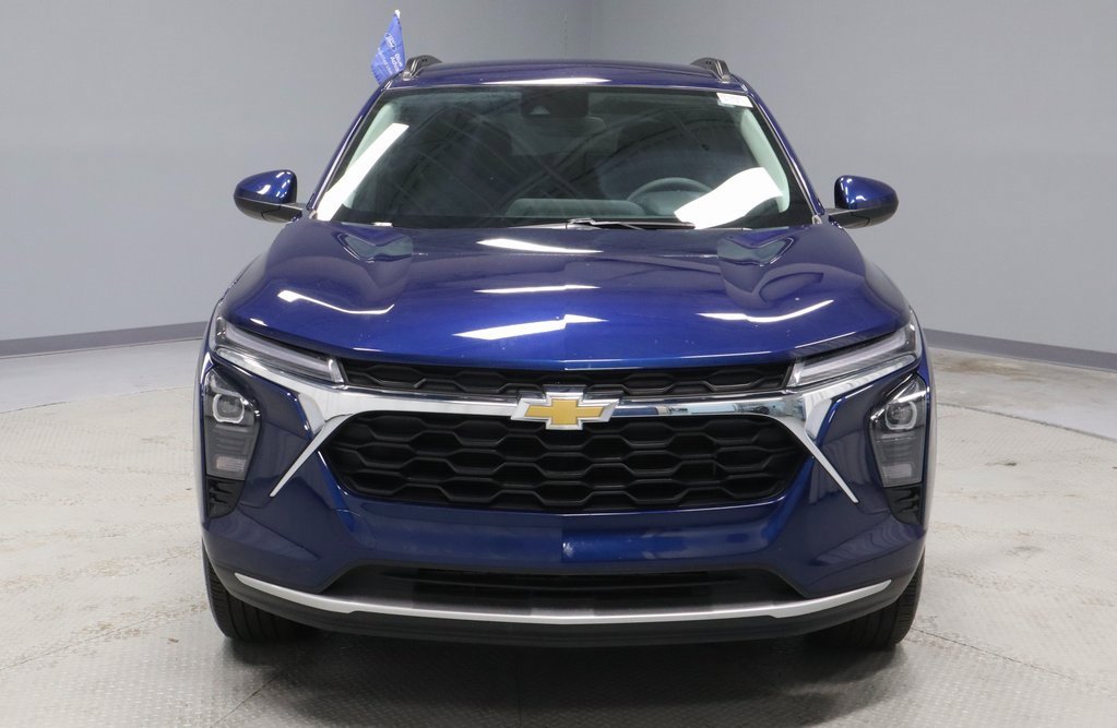 Used 2024 Chevrolet Trax LT image 5