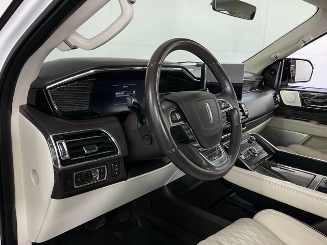 Used 2022 Lincoln Navigator L Black Label AWD/4WD image 15