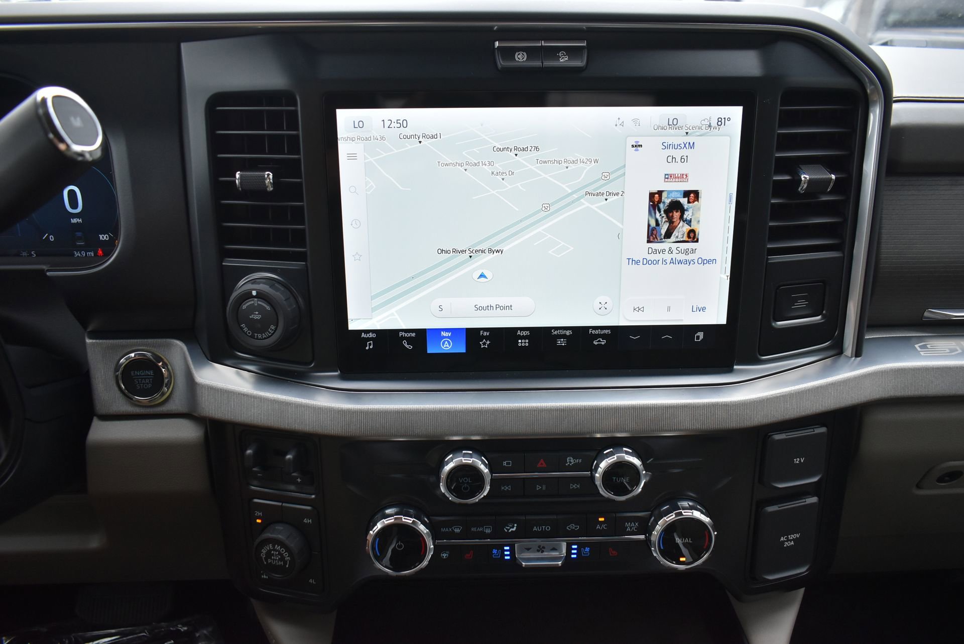 New 2025 Ford F250 Platinum w/ Platinum Plus Package image 24