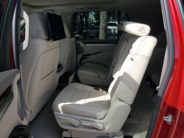 New 2026 Cadillac Escalade ESV Platinum Luxury w/ LPO, Radiant Package AWD/4WD image 5