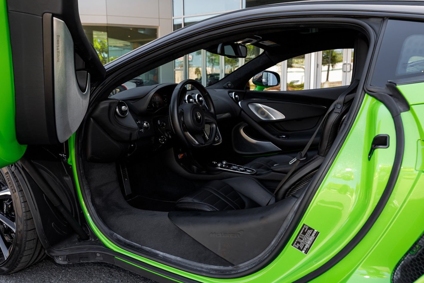 Used 2025 McLaren GTS RWD image 28