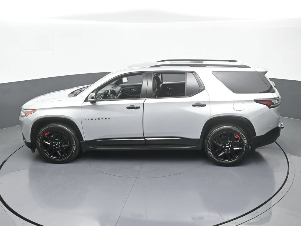 Used 2021 Chevrolet Traverse Premier w/ Redline Edition FWD image 62