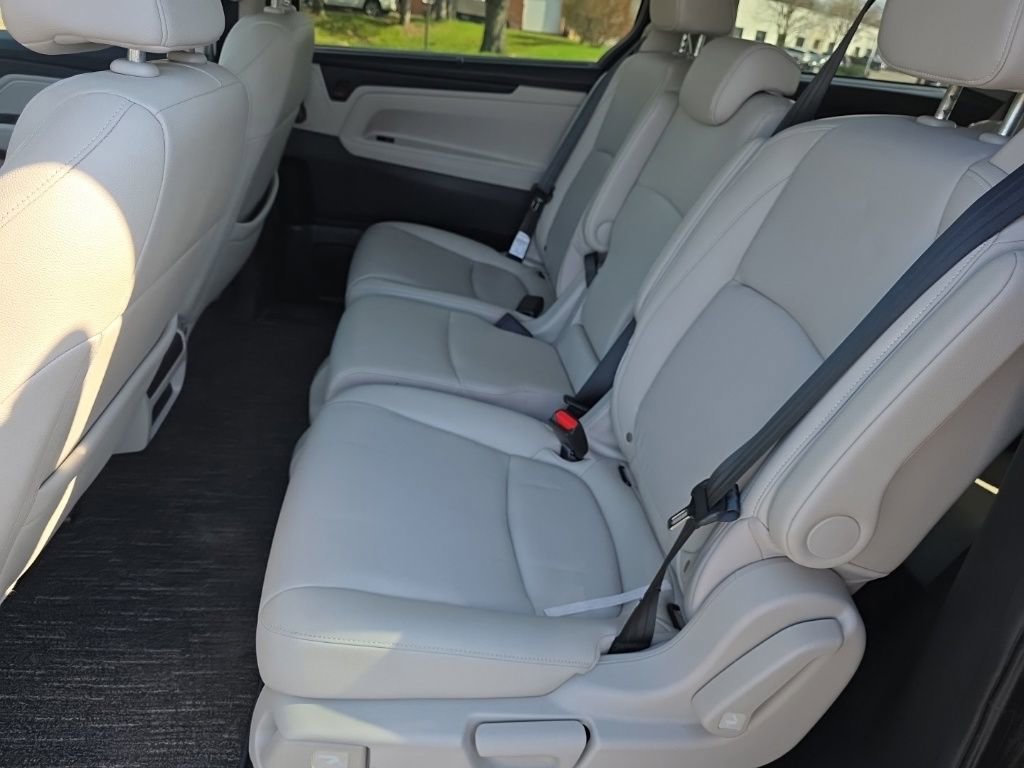 Used 2025 Honda Odyssey EX-L image 24
