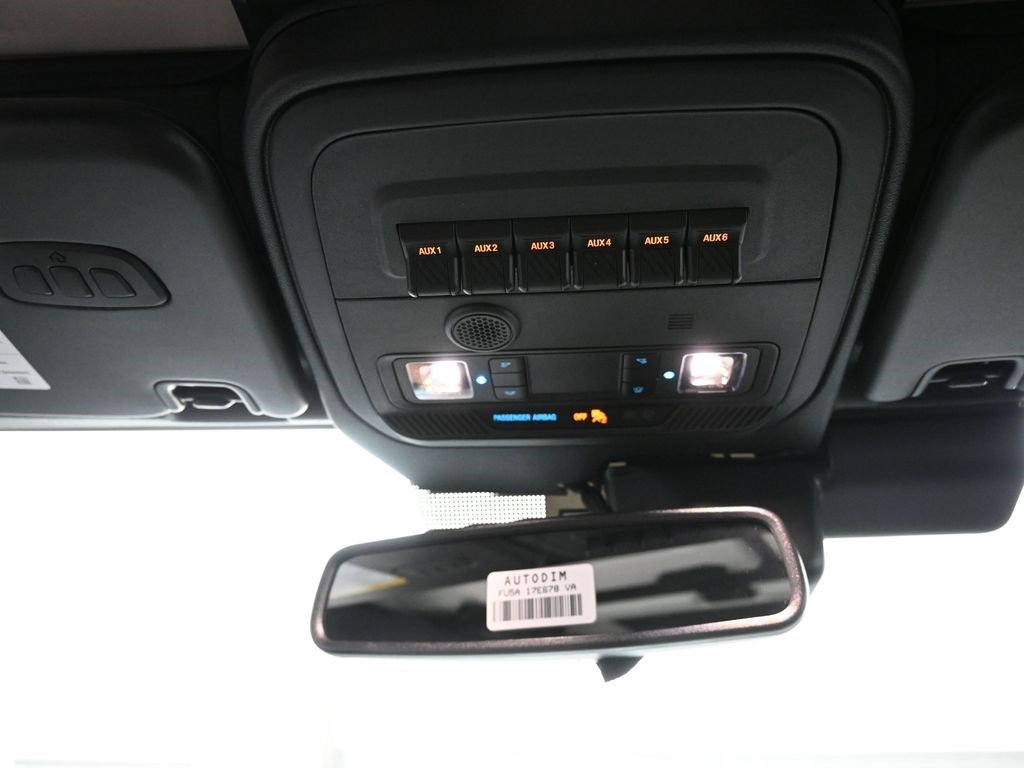 New 2025 Ford Bronco Badlands image 34