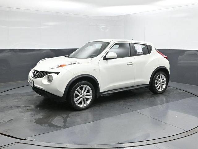 Used 2014 Nissan Juke S FWD image 27