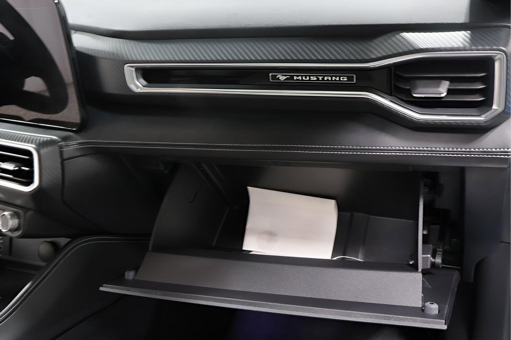 Used 2025 Ford Mustang GT Premium w/ GT Performance Package image 27