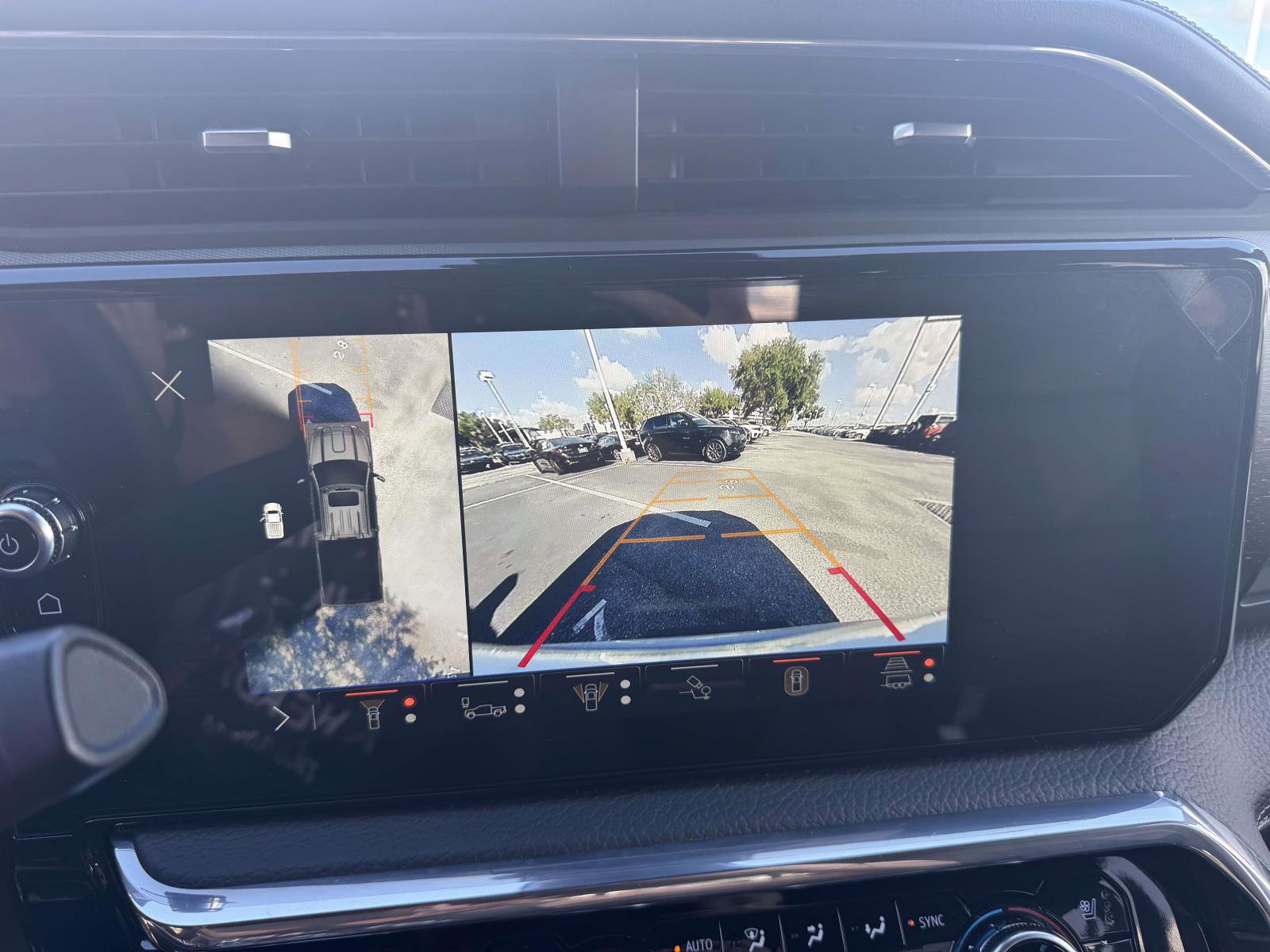 Used 2025 GMC Sierra 2500 Denali w/ Denali Reserve Package image 26