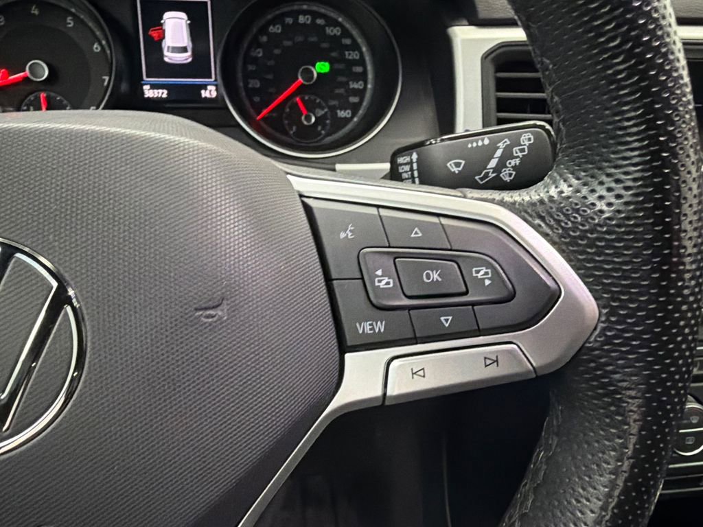 Used 2021 Volkswagen Atlas Cross Sport SE w/ Panoramic Sunroof Package image 28