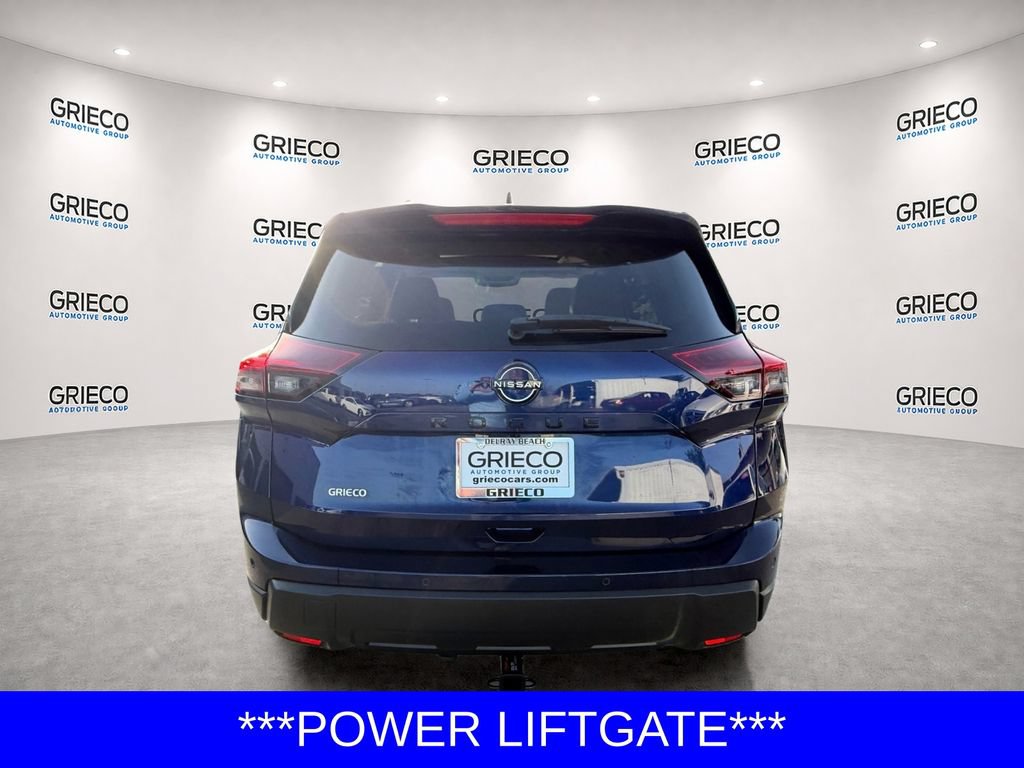 Used 2026 Nissan Rogue Dark Armor FWD image 6