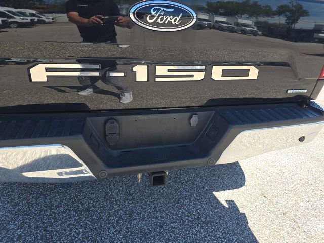 Used 2018 Ford F150 XLT w/ Equipment Group 302A Luxury image 3