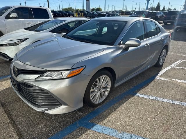 Used 2020 Toyota Camry XLE FWD image 9