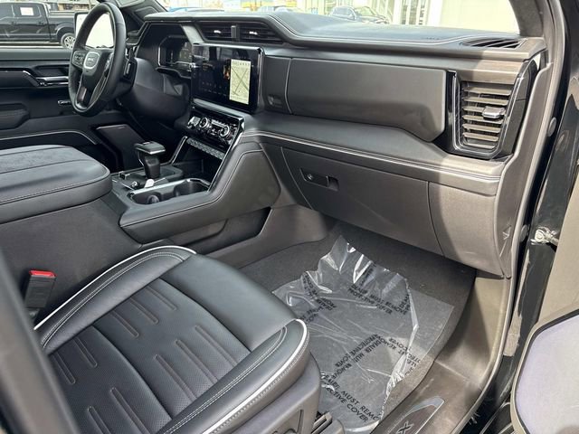 Used 2025 GMC Sierra 1500 AT4X image 13
