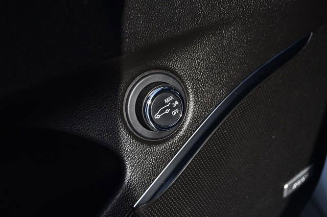 Used 2024 Buick Enclave Premium image 9