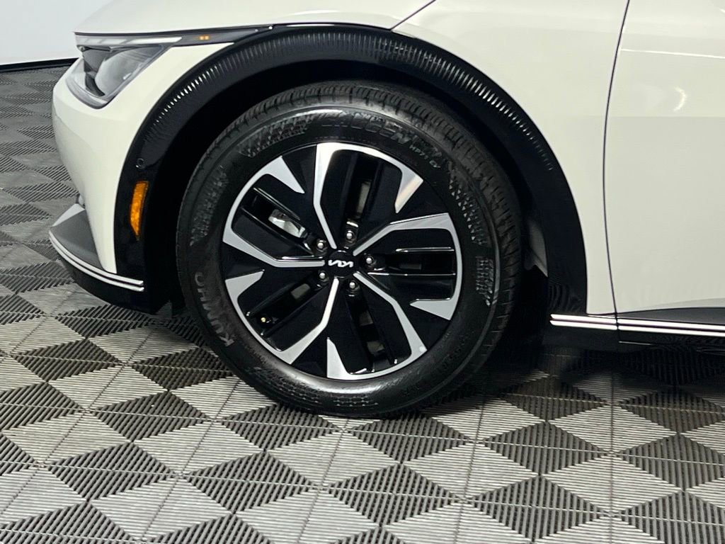 Used 2023 Kia EV6 Wind w/ Wind Technology Package image 10