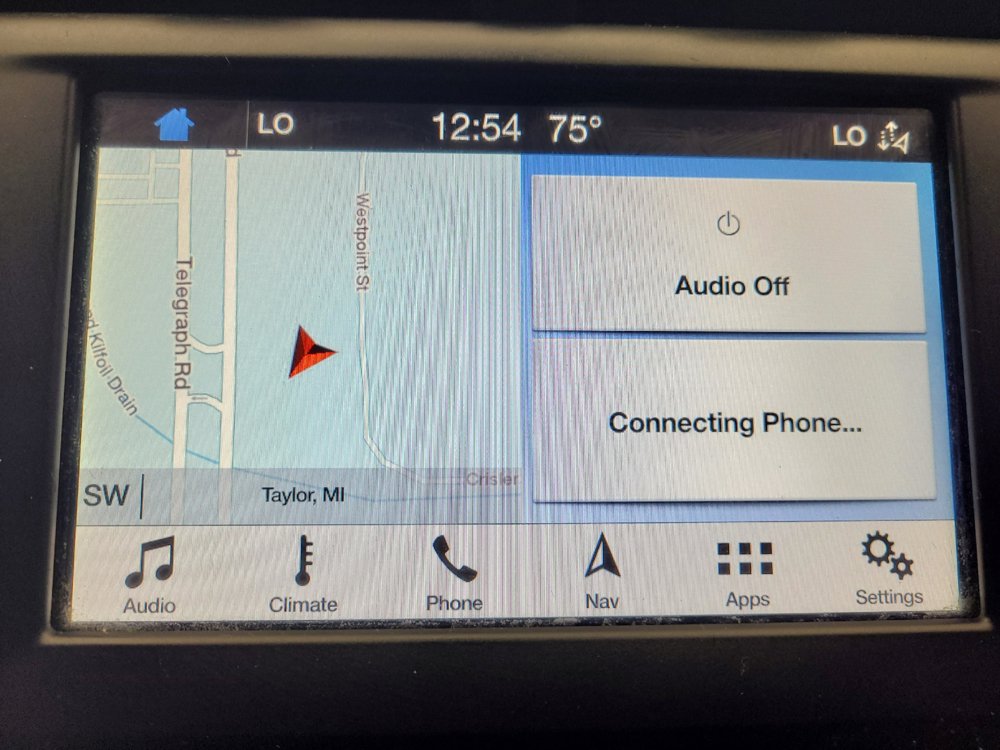 Used 2019 Ford Fusion SE FWD image 25