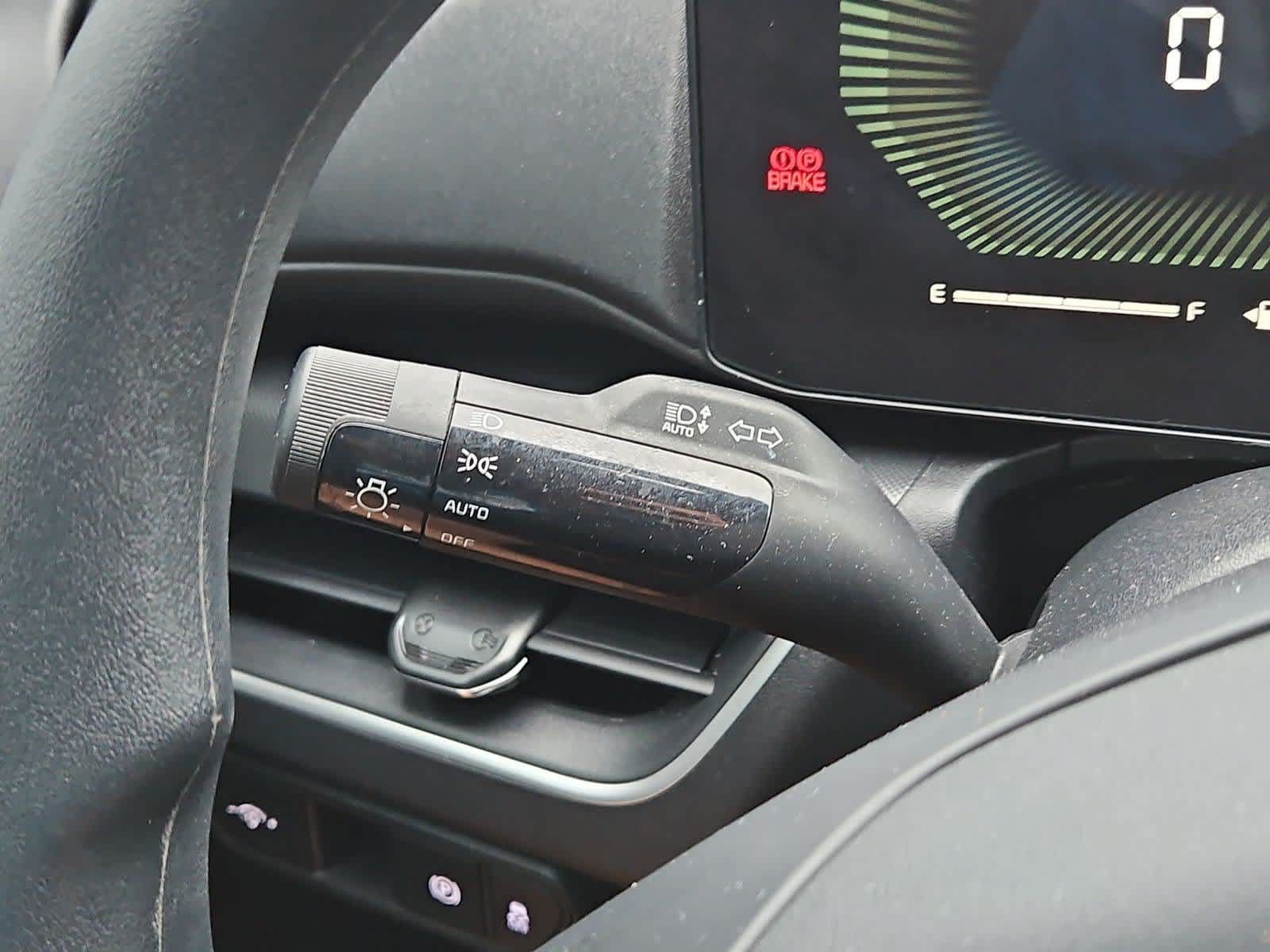 Certified 2025 Kia K4 FWD image 25