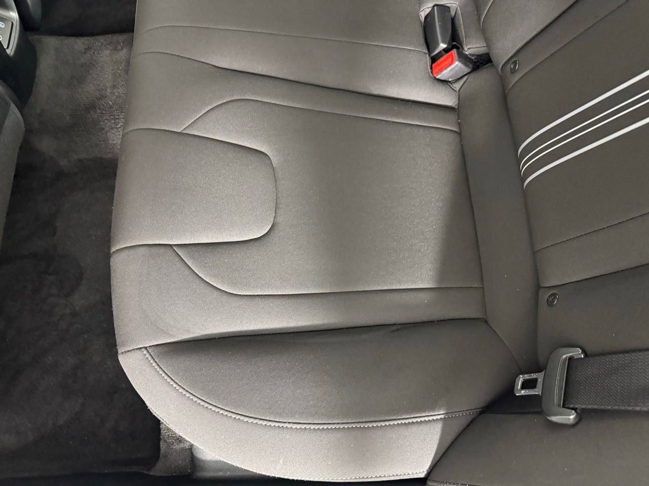 Used 2025 Hyundai Elantra Sport image 23