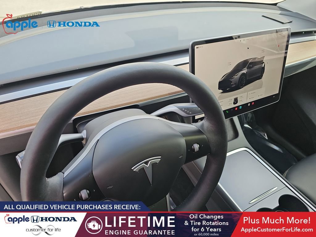 Used 2023 Tesla Model Y Long Range image 18