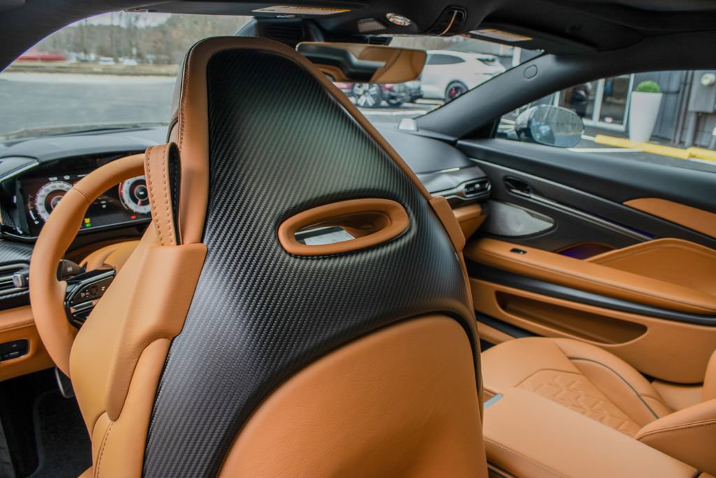 New 2025 Aston Martin Vanquish image 21