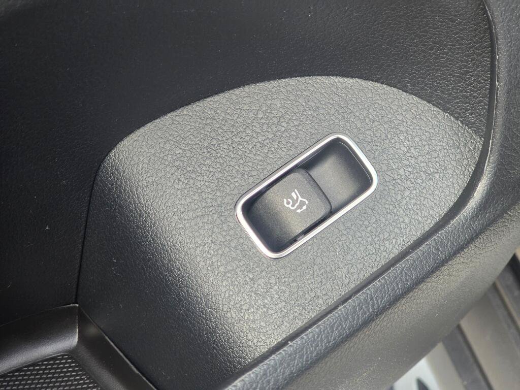 New 2026 Mercedes-Benz GLS 450 4MATIC image 38