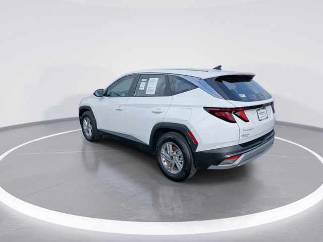 Used 2025 Hyundai Tucson SE image 6