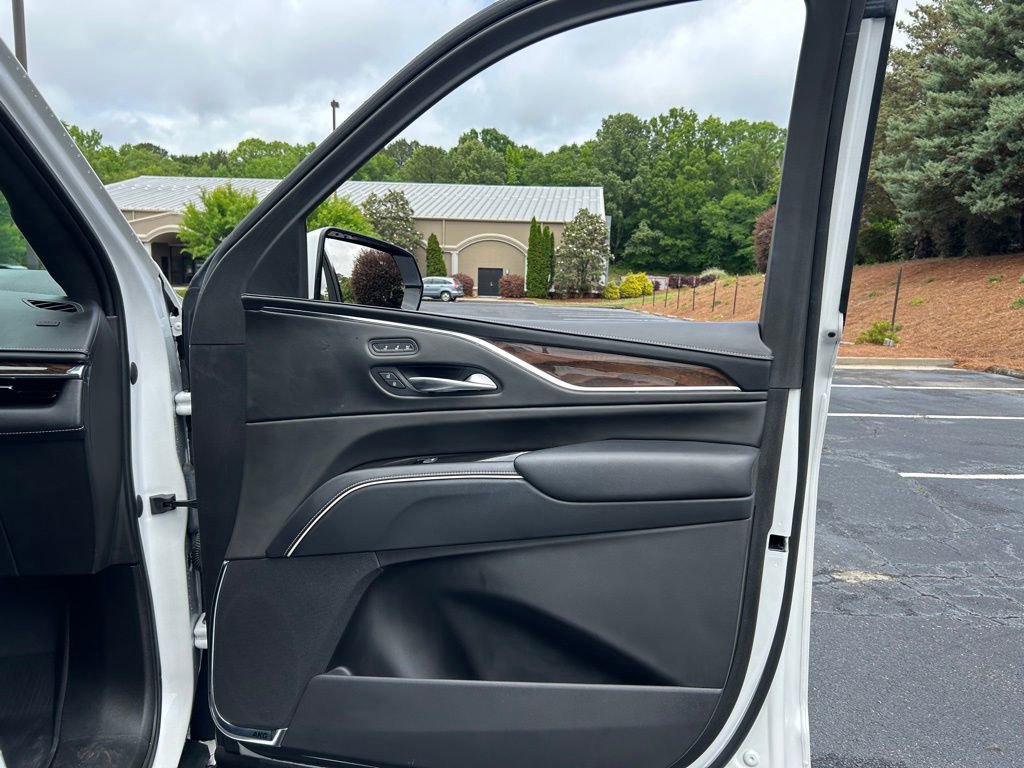 Used 2023 Cadillac Escalade ESV Sport Platinum w/ LPO, ONYX Package AWD/4WD image 62