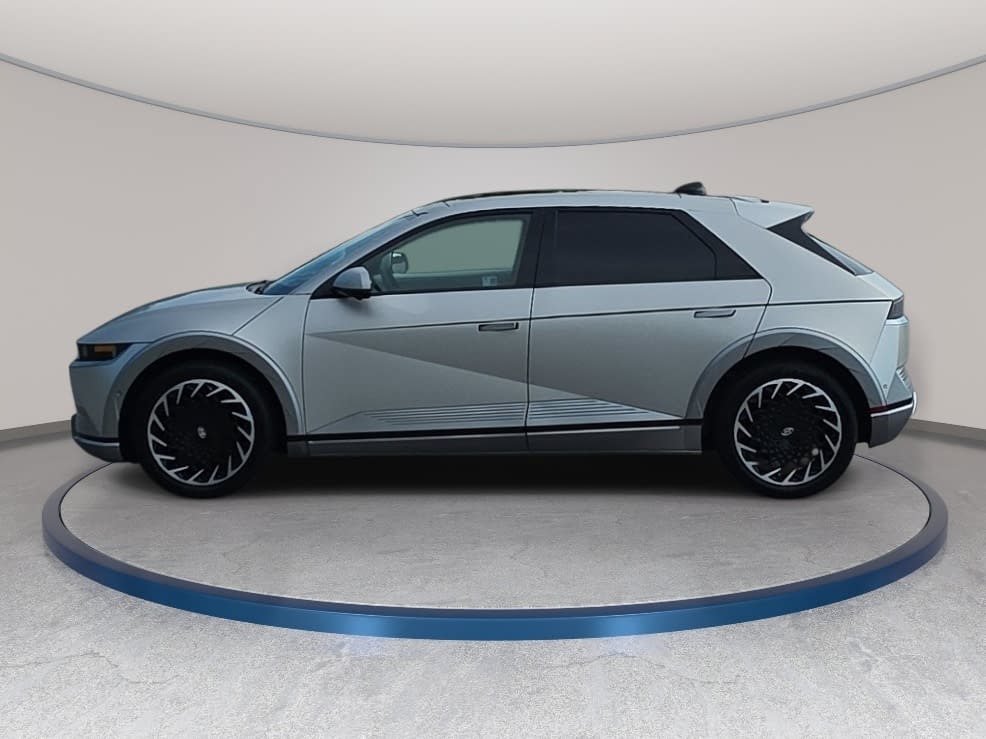 Used 2024 Hyundai Ioniq 5 Limited AWD/4WD image 8