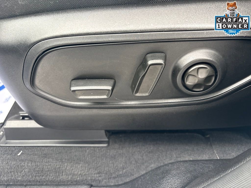 Certified 2022 Jeep Grand Cherokee Laredo w/ Luxury Tech Group I image 30