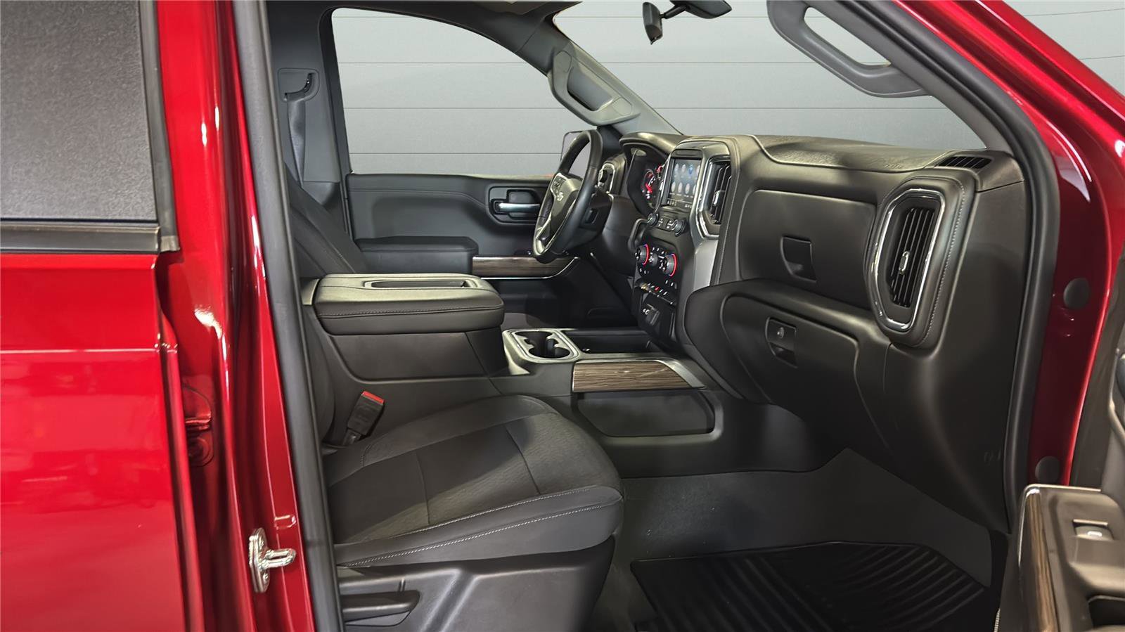 Used 2022 Chevrolet Silverado 1500 RST w/ Z71 Off-Road Package image 25