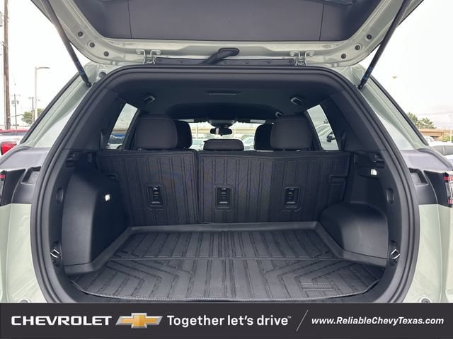 Used 2025 Chevrolet Equinox LT FWD image 29