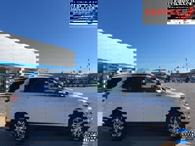 Used 2023 Chevrolet Equinox LT image 7