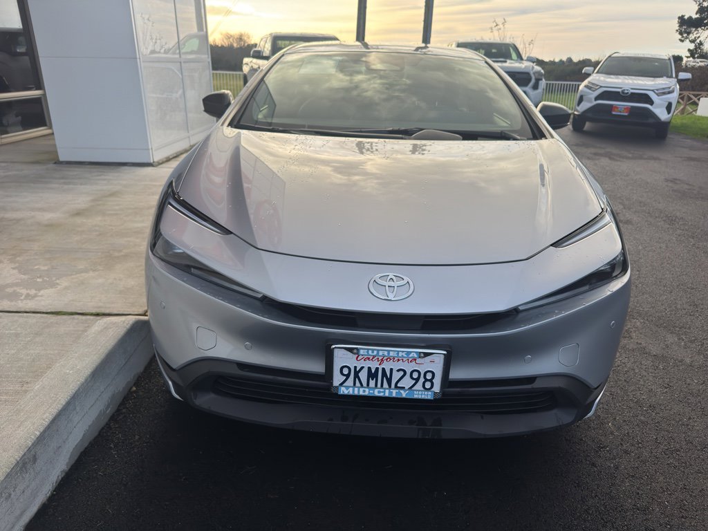 Used 2024 Toyota Prius LE image 22