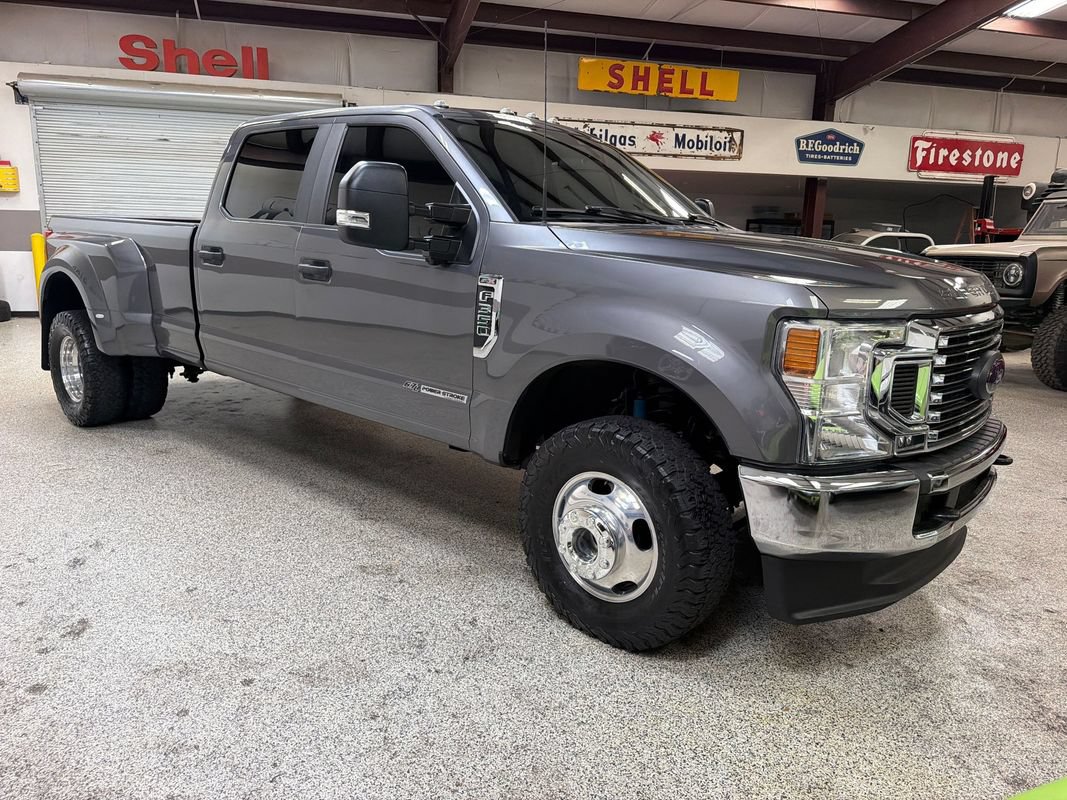 Used 2022 Ford F350 XL w/ STX Appearance Package AWD/4WD image 10