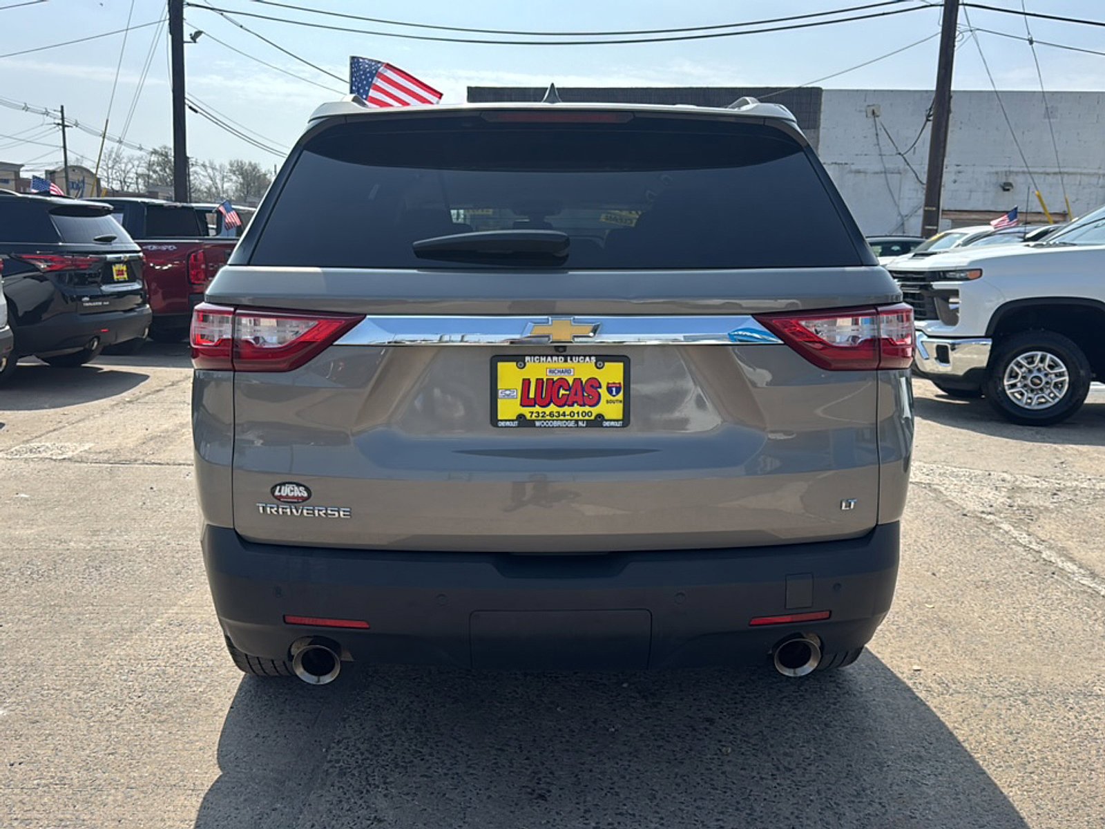 Used 2019 Chevrolet Traverse LT FWD image 6