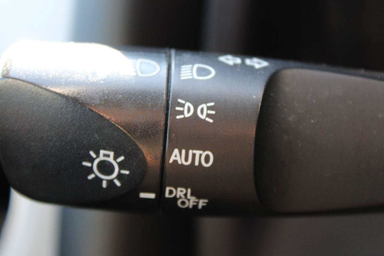 Used 2019 Toyota Corolla LE FWD image 25