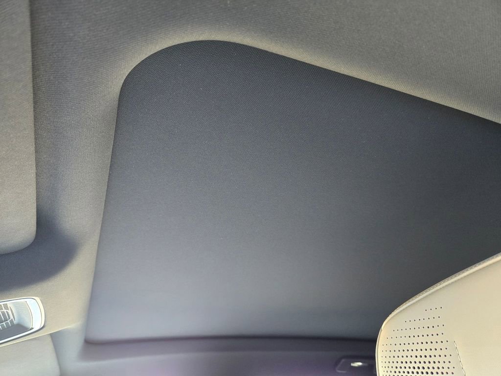 Certified 2024 Cadillac Lyriq Luxury w/ Nappa Leather Package image 9